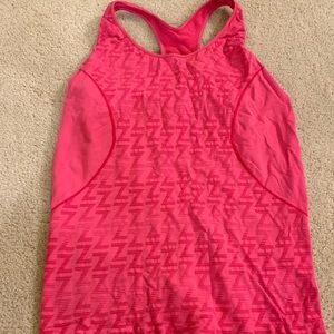 Seamless Zella tank, size L in pink